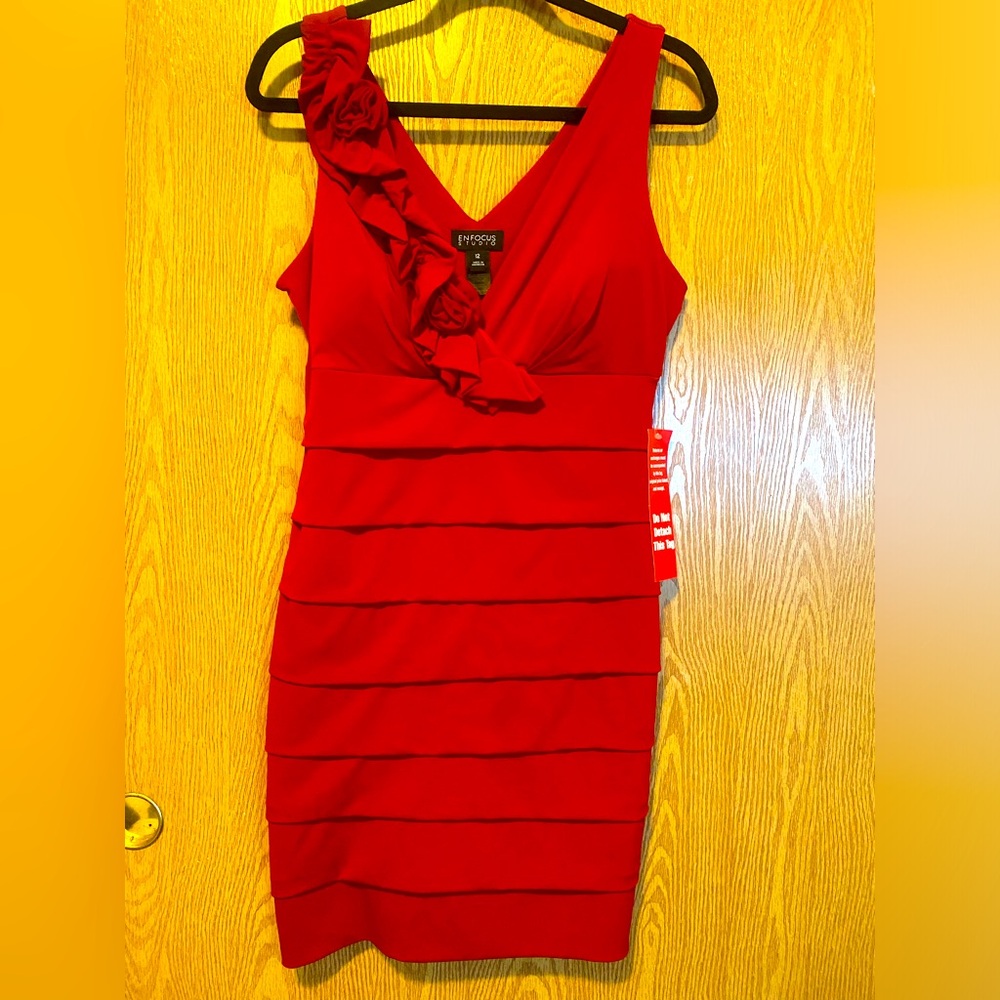 Red Cocktail Dress Holiday Ready Size 12